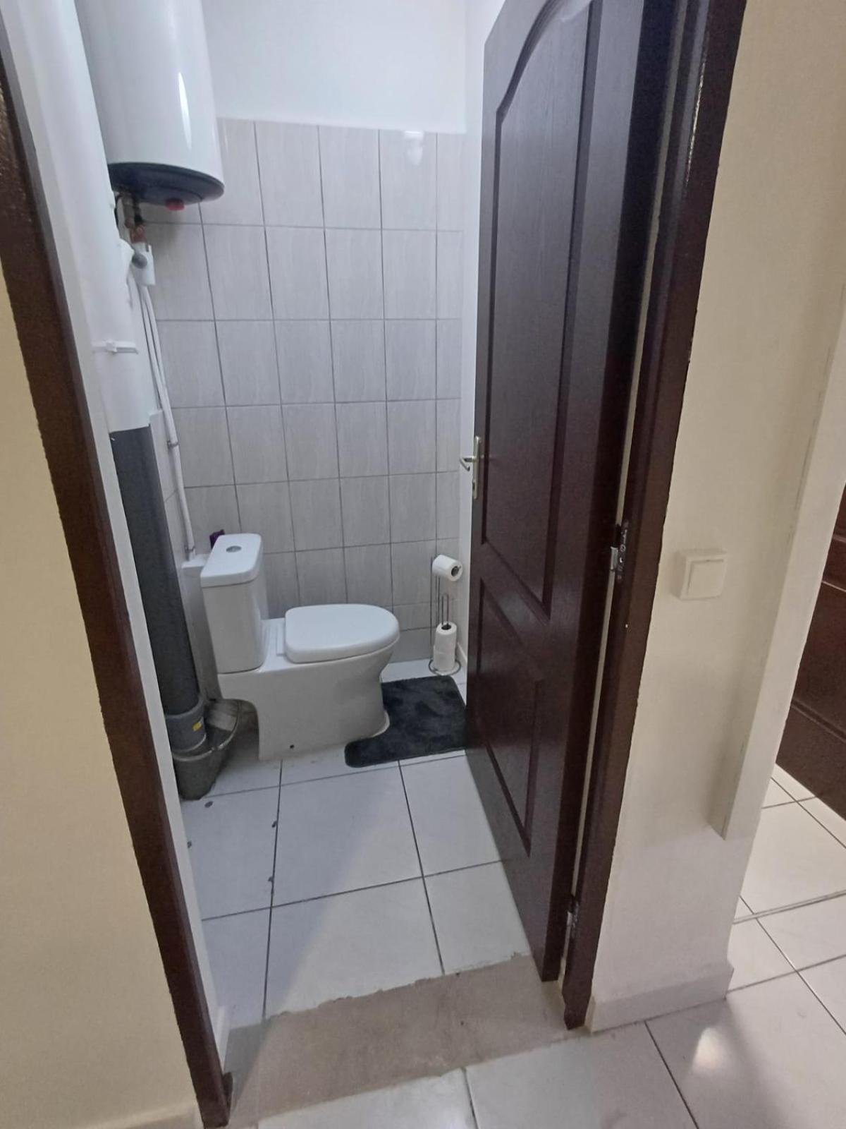 Room B777 Af City Center ปาเปเอเต ภายนอก รูปภาพ